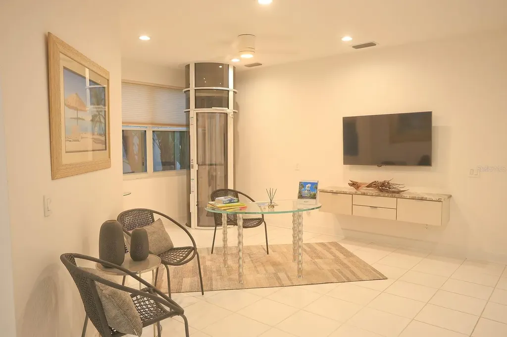 3527 Fair Oaks Lane Longboat Key FL 34228