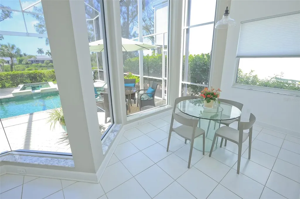 3527 Fair Oaks Lane Longboat Key FL 34228