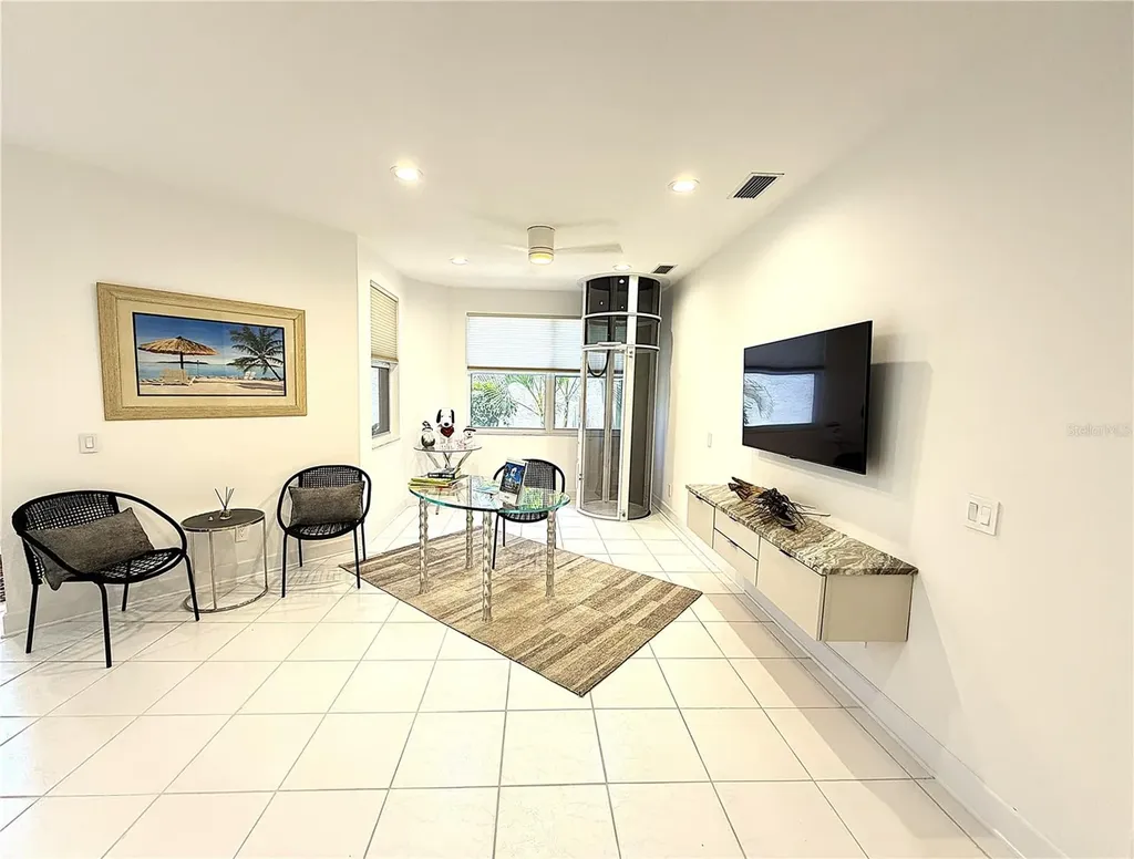 3527 Fair Oaks Lane Longboat Key FL 34228