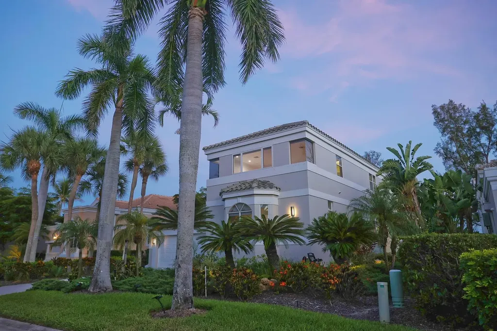 3527 Fair Oaks Lane Longboat Key FL 34228