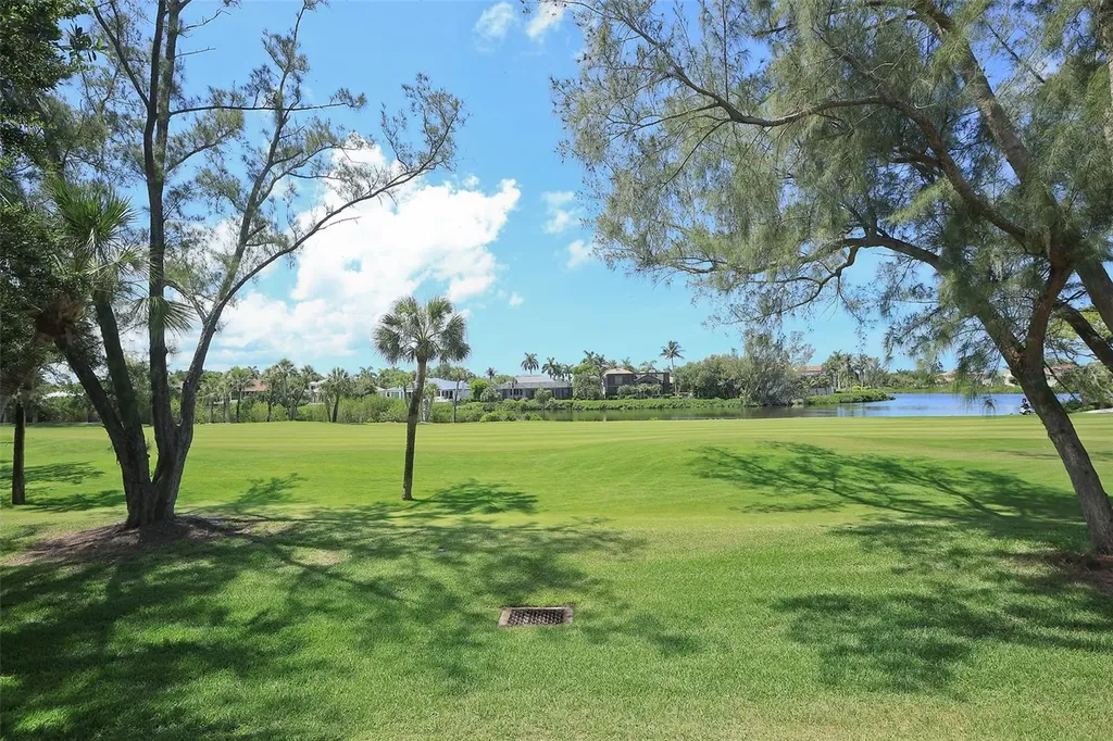 3527 Fair Oaks Lane Longboat Key FL 34228