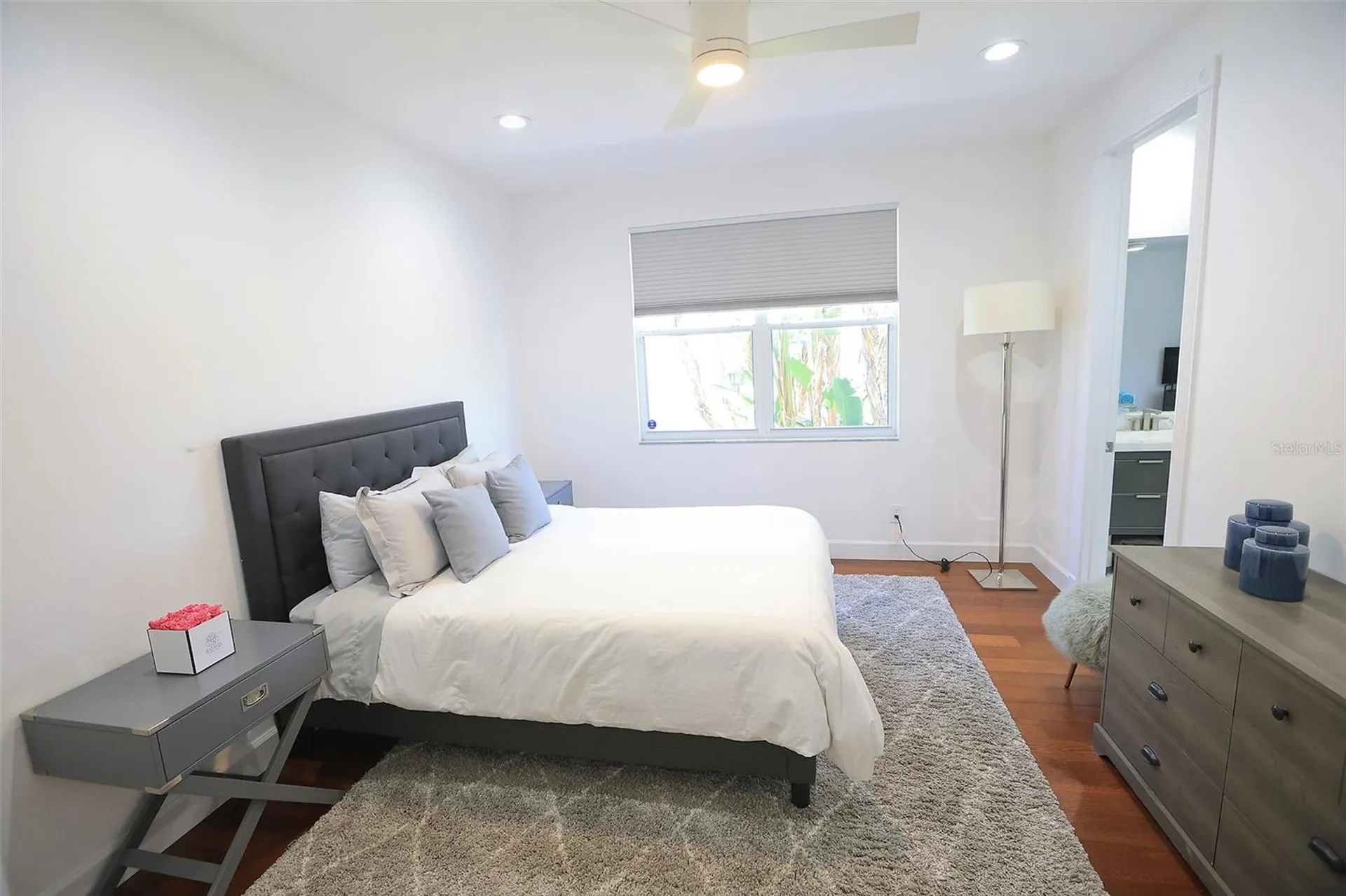 3527 Fair Oaks Lane Longboat Key FL 34228