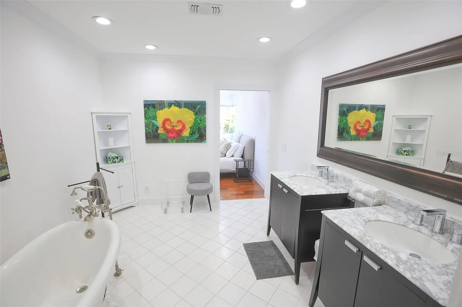 3527 Fair Oaks Lane Longboat Key FL 34228