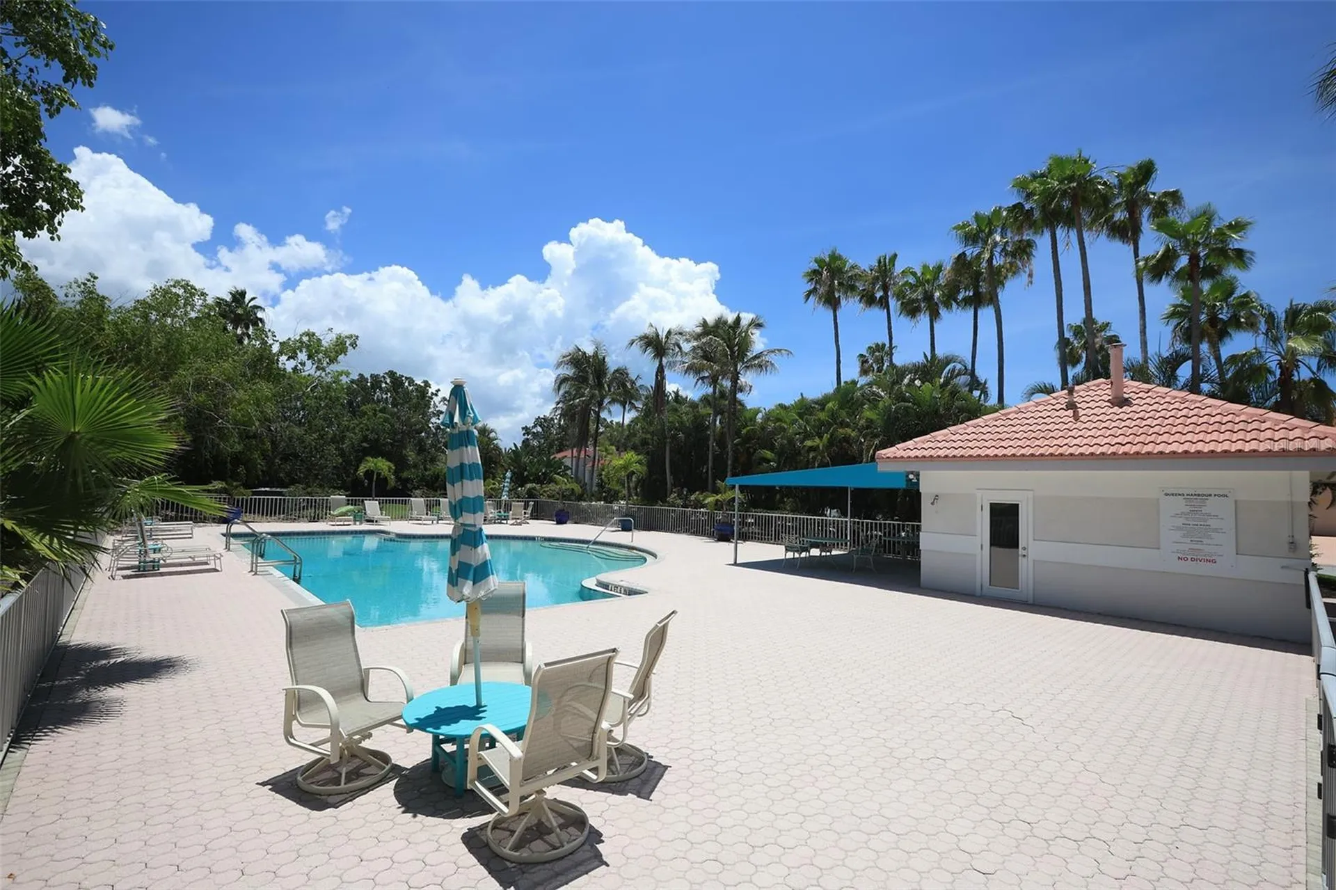 3527 Fair Oaks Lane Longboat Key FL 34228