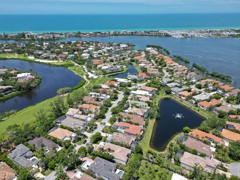 3527 Fair Oaks Lane Longboat Key FL 34228
