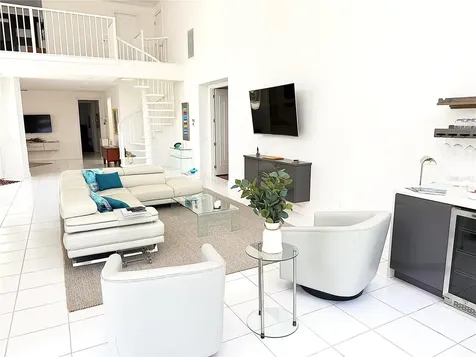 3527 Fair Oaks Lane Longboat Key FL 34228