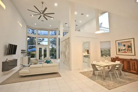 3527 Fair Oaks Lane Longboat Key FL 34228