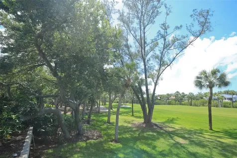 3527 Fair Oaks Lane Longboat Key FL 34228