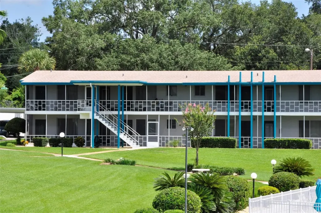 1600 W Lake Parker Drive Lakeland FL 33805