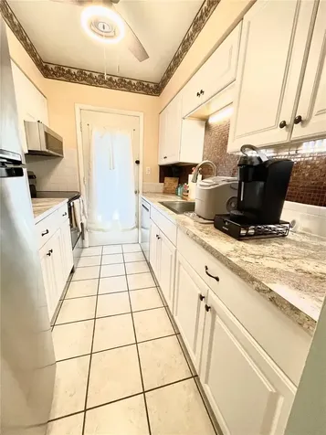 1600 W Lake Parker Drive Lakeland FL 33805