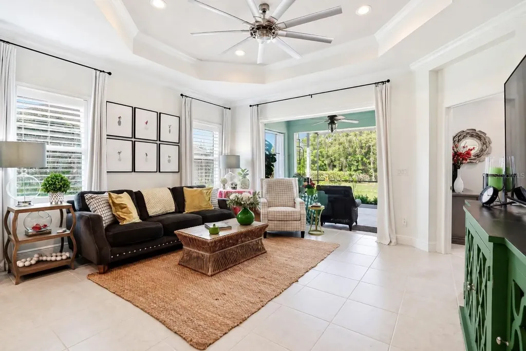 13553 Circa Crossing Drive Lithia FL 33547