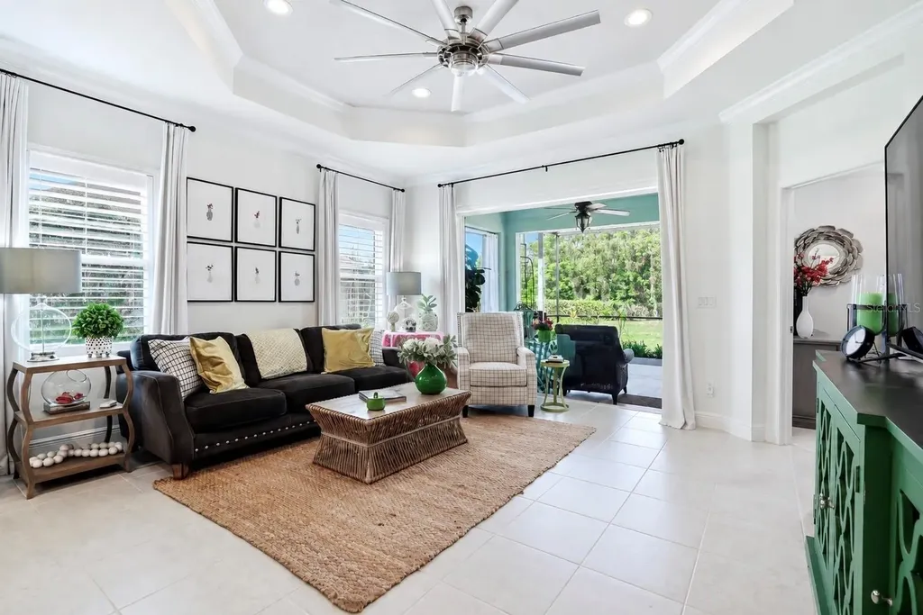 13553 Circa Crossing Drive Lithia FL 33547