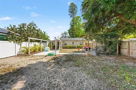 4127 6th Avenue St Petersburg FL 33713