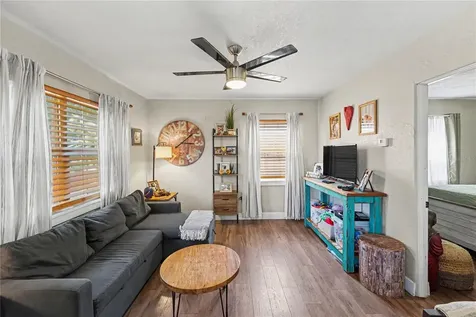 4127 6th Avenue St Petersburg FL 33713