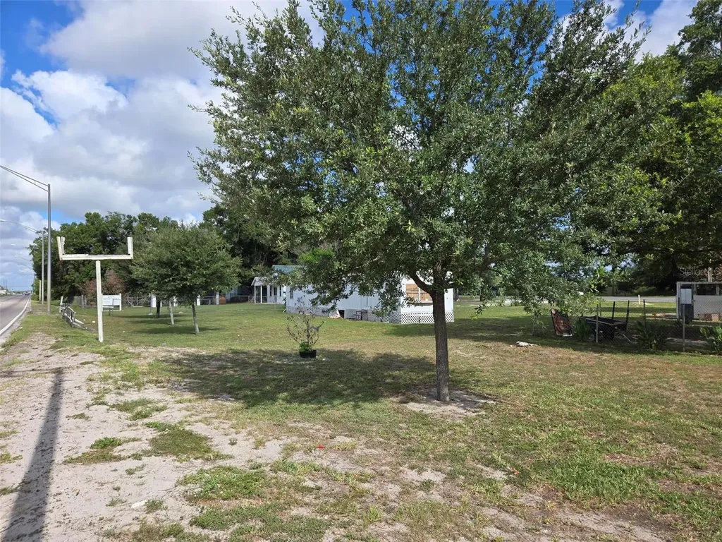 1725 Old Bartow Road Lake Wales FL 33859