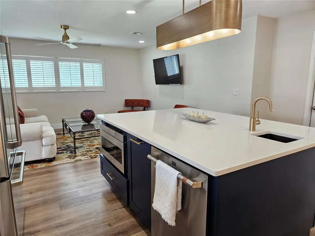 917 S Gondola Drive Venice FL 34293