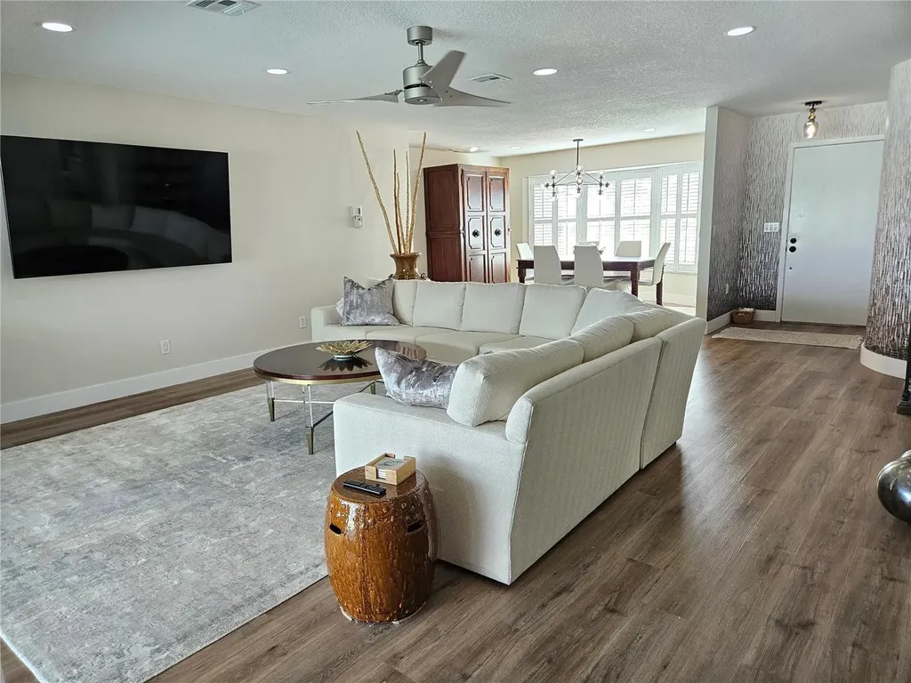 917 S Gondola Drive Venice FL 34293