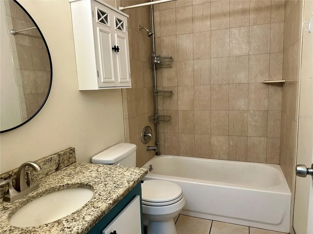 350 79th Avenue N St Petersburg FL 33702