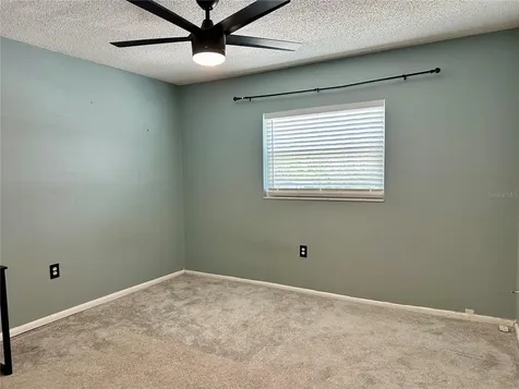 350 79th Avenue N St Petersburg FL 33702
