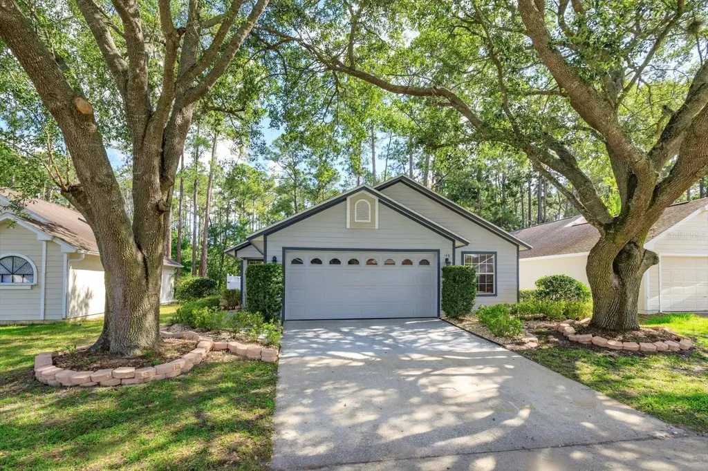 148 Lakeside Circle Sanford FL 32773