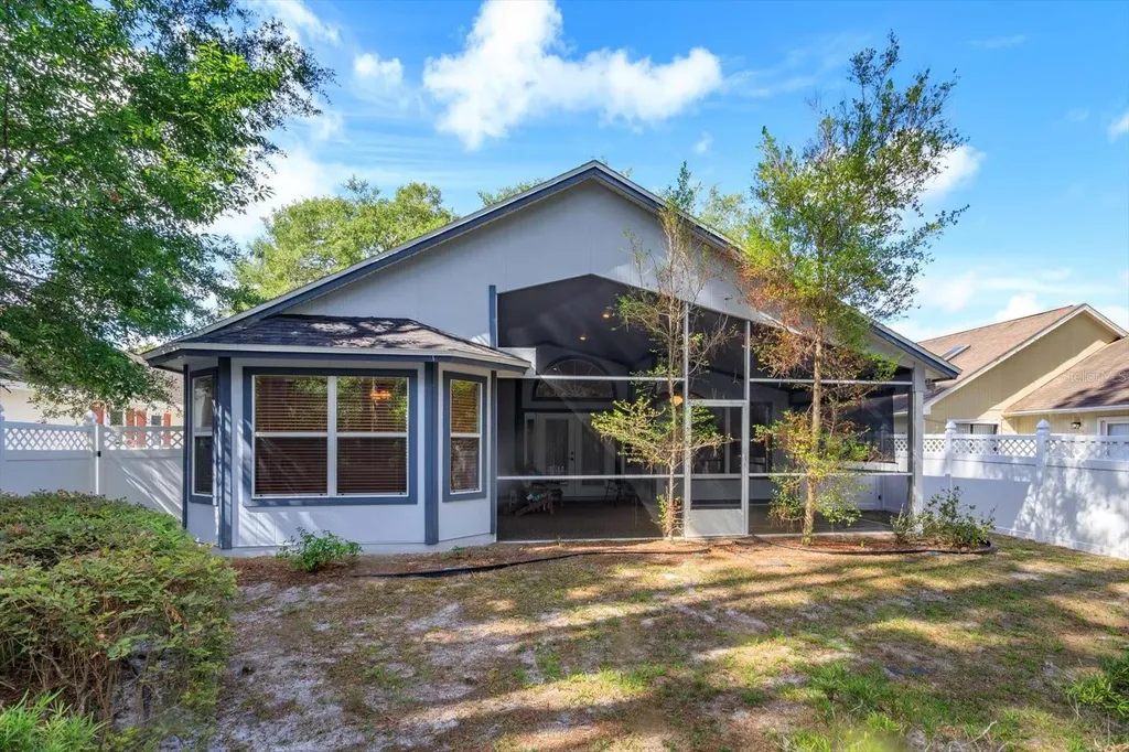148 Lakeside Circle Sanford FL 32773