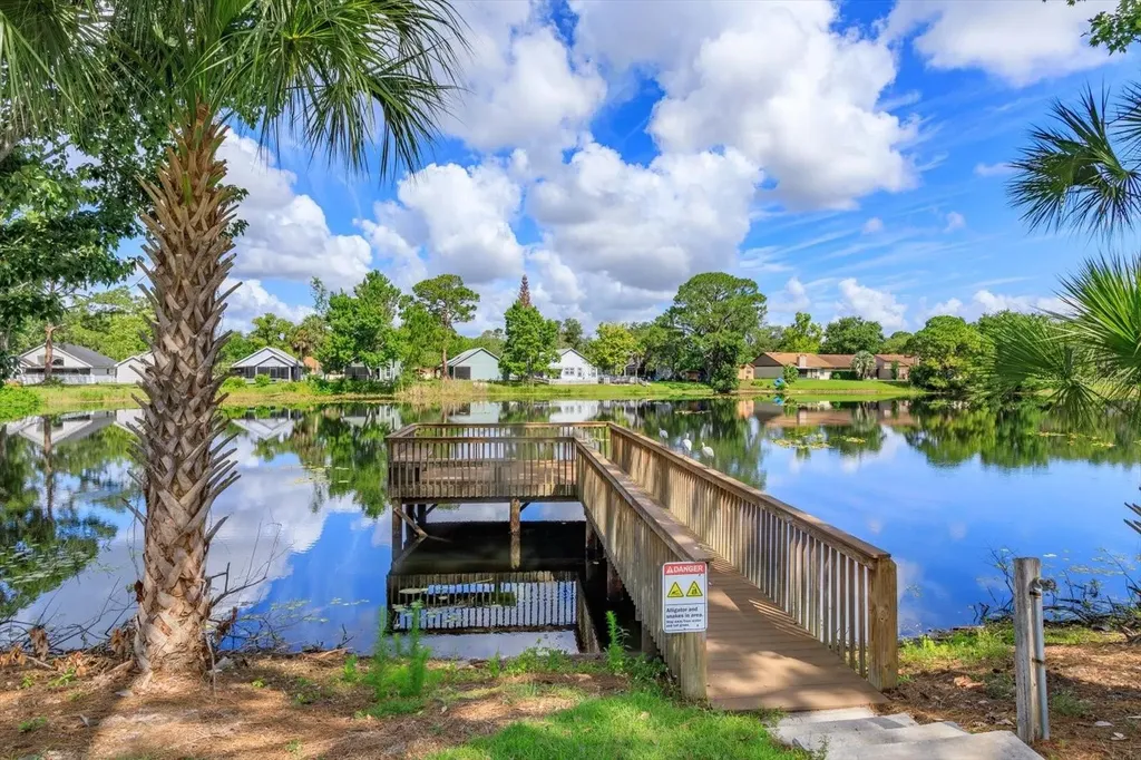 148 Lakeside Circle Sanford FL 32773