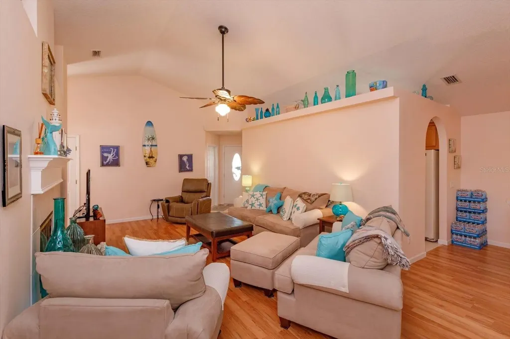 148 Lakeside Circle Sanford FL 32773