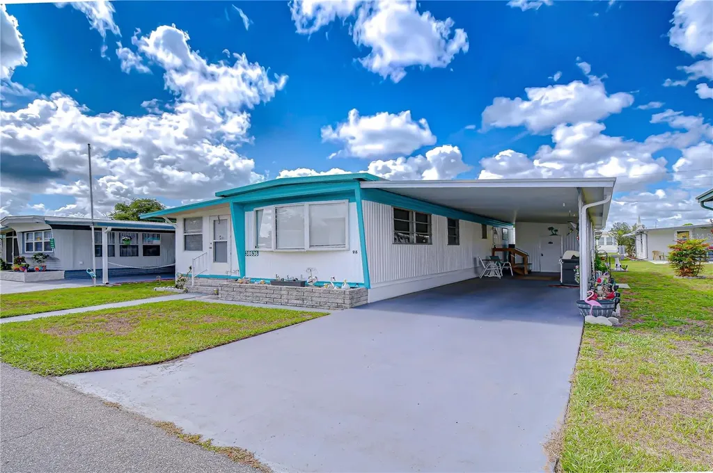 38636 Remora Avenue Zephyrhills FL 33542