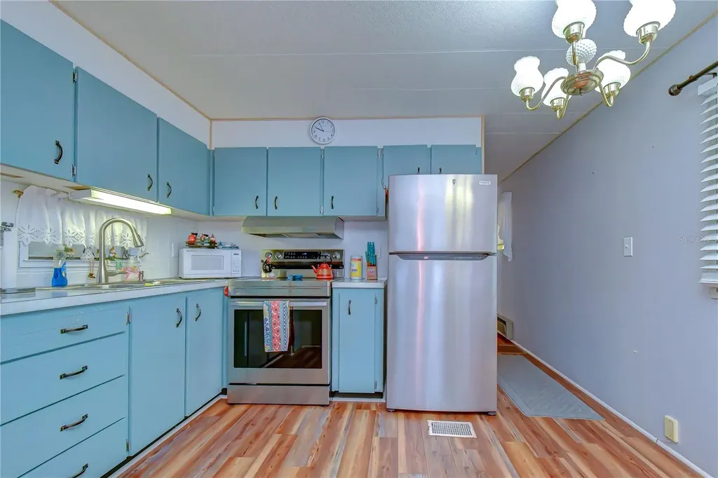 38636 Remora Avenue Zephyrhills FL 33542