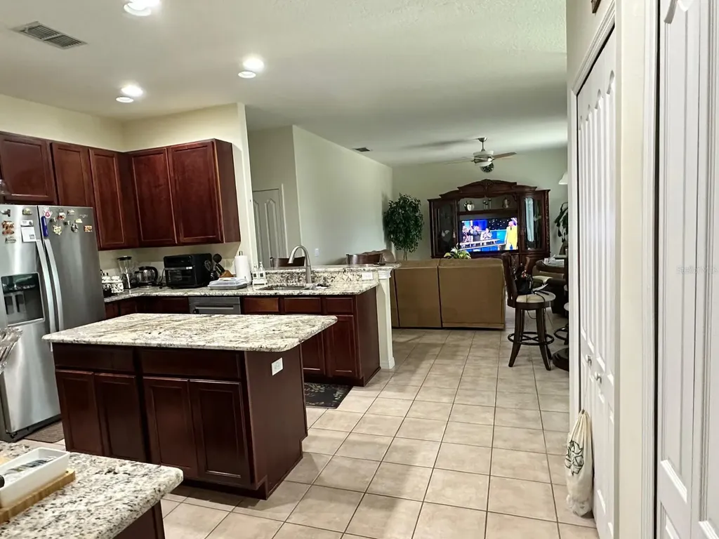 16301 Florence Oak Court Montverde FL 34756