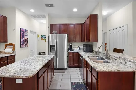 16301 Florence Oak Court Montverde FL 34756