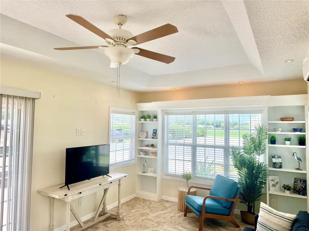 4817 SE 94th Avenue Webster FL 33597