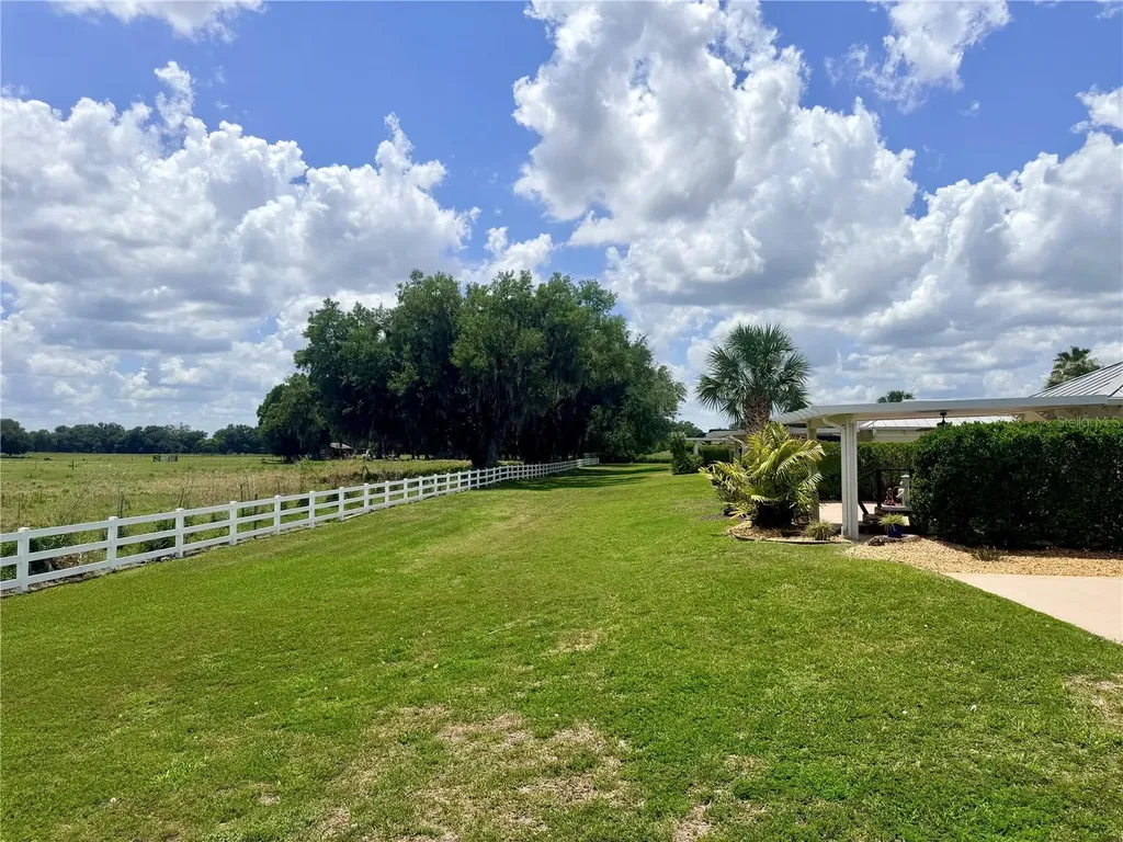 4817 SE 94th Avenue Webster FL 33597