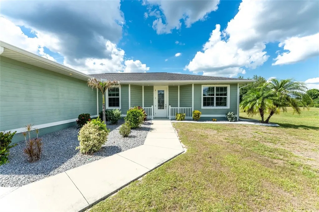 546 Santiguay Street Punta Gorda FL 33983