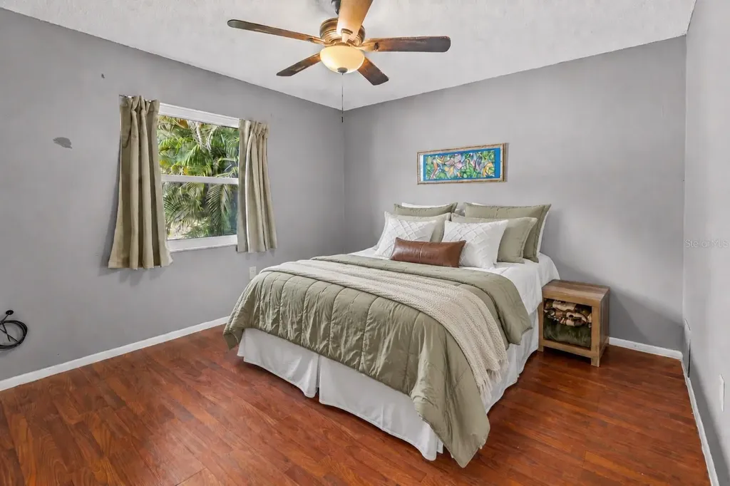 5723 Deer Hollow Trail Sarasota FL 34232