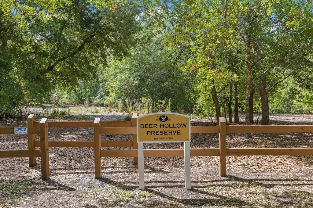 5723 Deer Hollow Trail Sarasota FL 34232