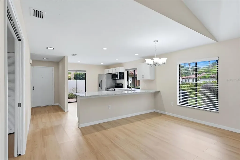6403 Pelican Drive Bradenton FL 34210