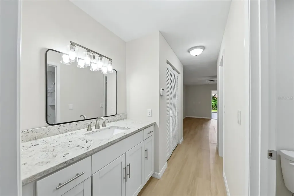 6403 Pelican Drive Bradenton FL 34210