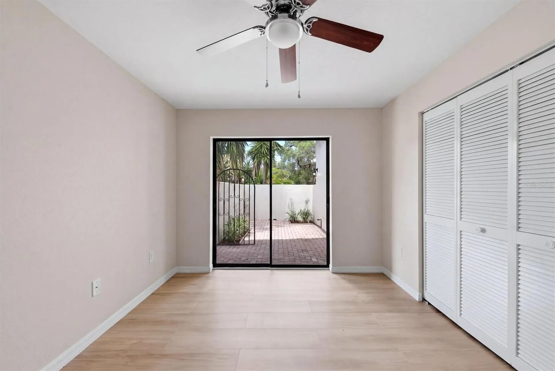 6403 Pelican Drive Bradenton FL 34210