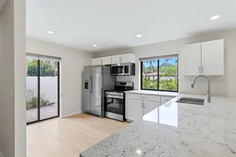 6403 Pelican Drive Bradenton FL 34210