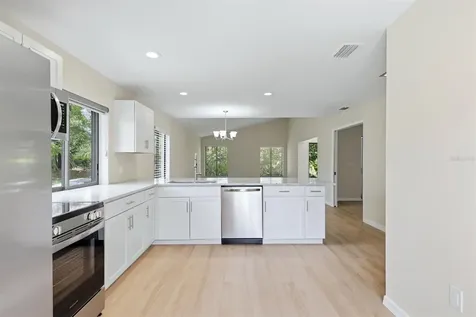 6403 Pelican Drive Bradenton FL 34210