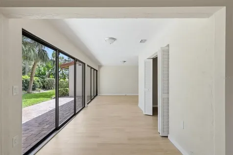 6403 Pelican Drive Bradenton FL 34210