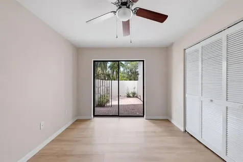 6403 Pelican Drive Bradenton FL 34210