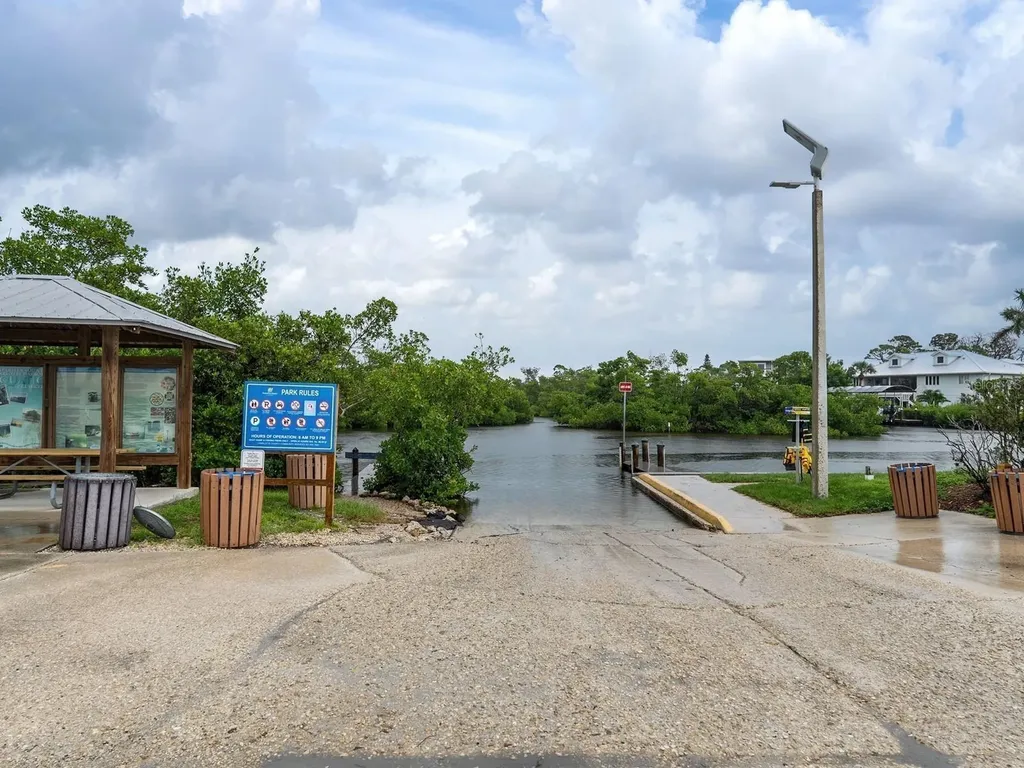 104 Arrow Lane Rotonda West FL 33947