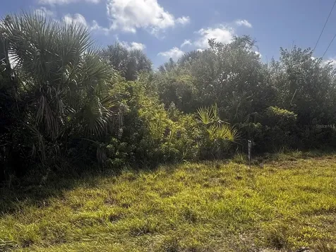 104 Arrow Lane Rotonda West FL 33947