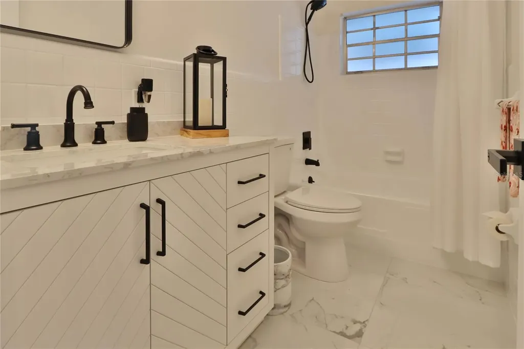 3307 Nakora Drive Tampa FL 33618