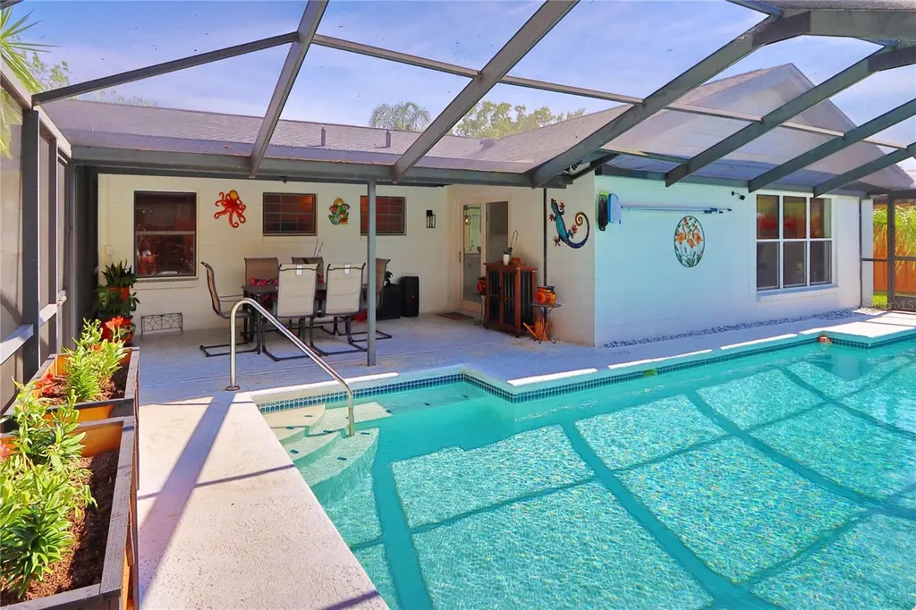 3307 Nakora Drive Tampa FL 33618