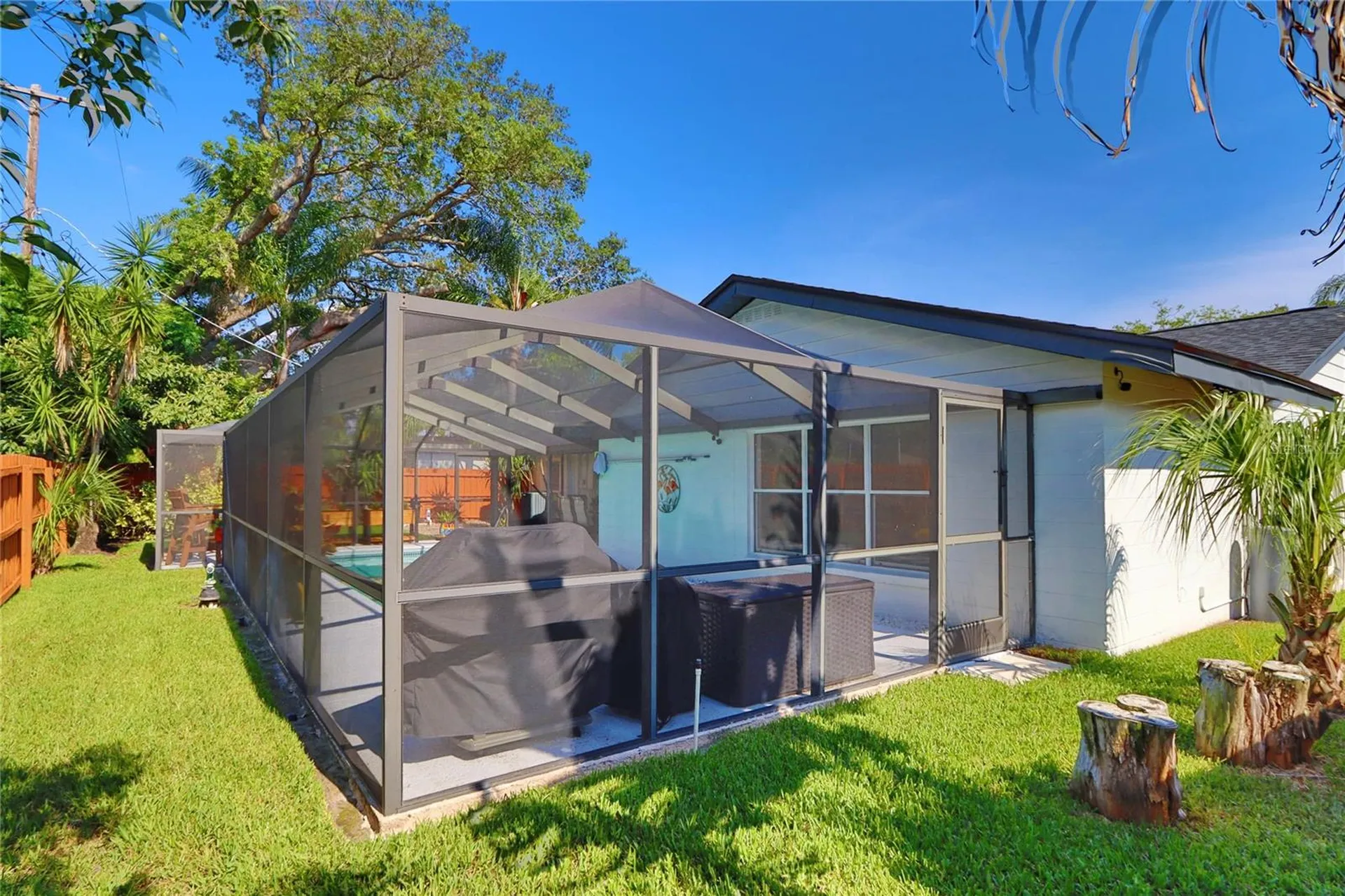 3307 Nakora Drive Tampa FL 33618