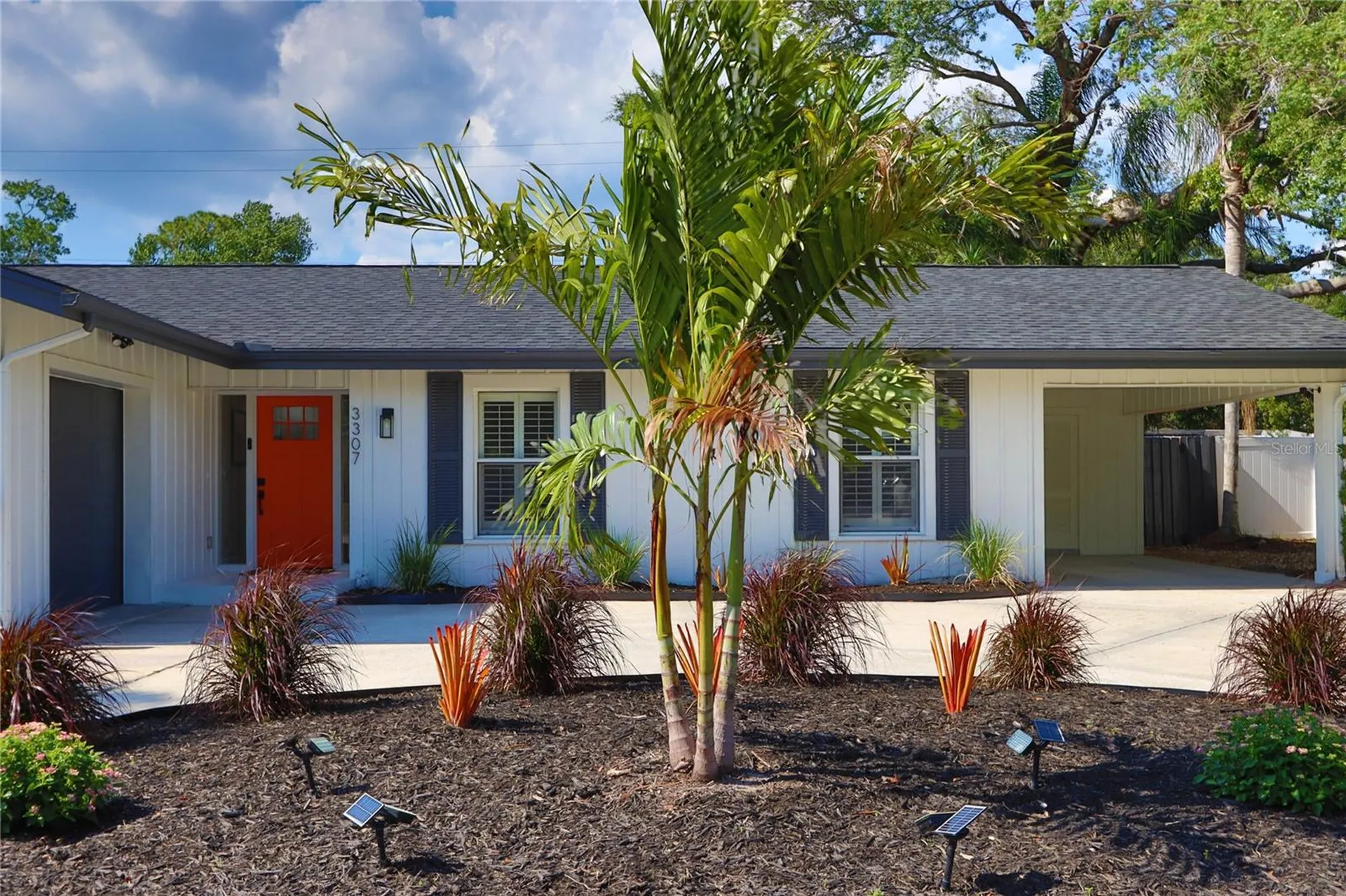3307 Nakora Drive Tampa FL 33618