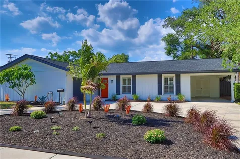 3307 Nakora Drive Tampa FL 33618